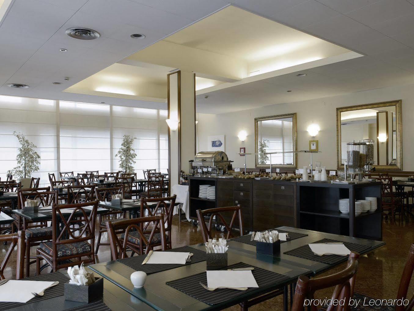 Nh La Spezia Hotel Restoran foto